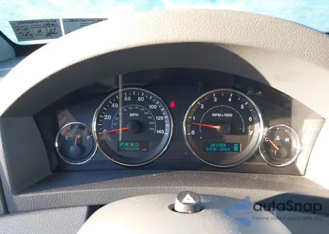 2007 Jeep Grand Cherokee Limited z USA, uszkodzony, nr VIN 1J8HR582X7C701755